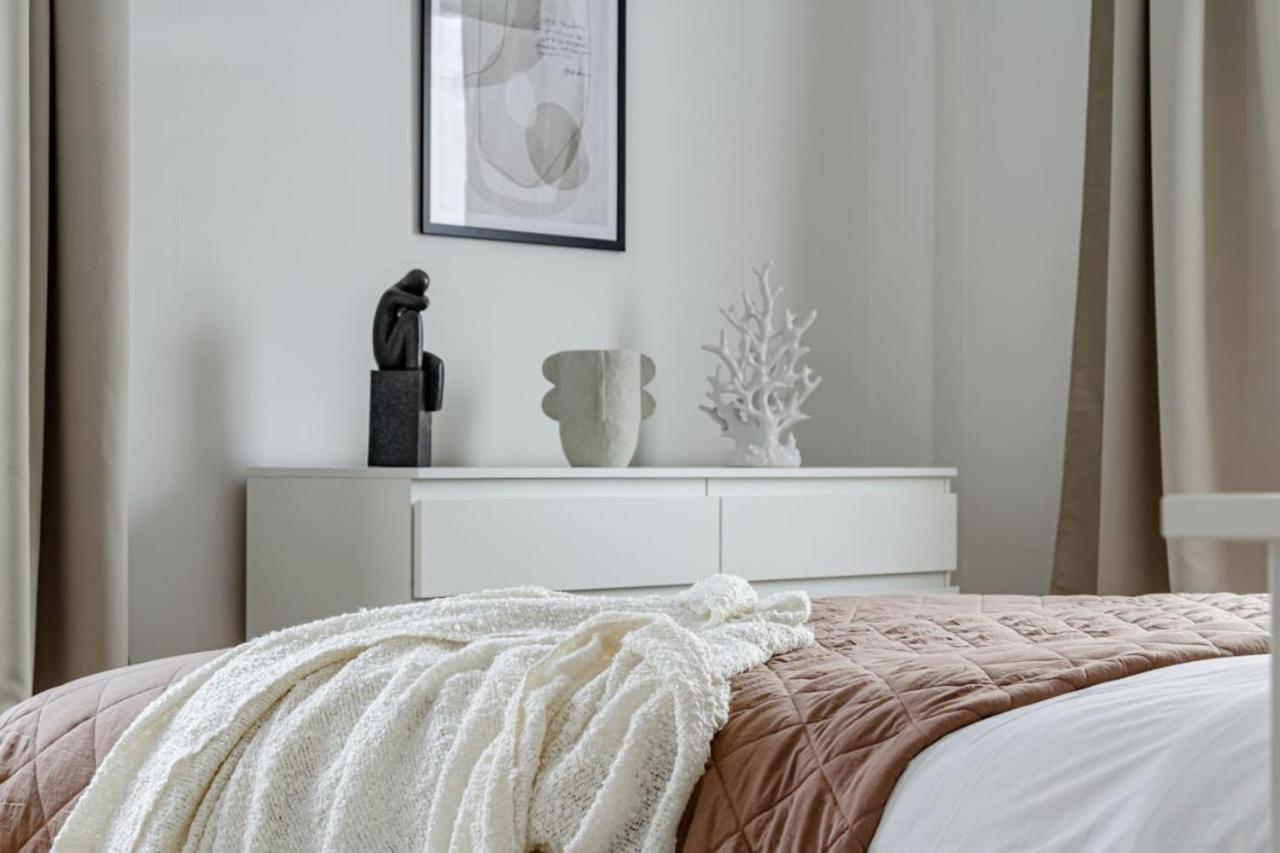 Budget Comfort On Trendy Soedermalm Estocolmo Exterior foto